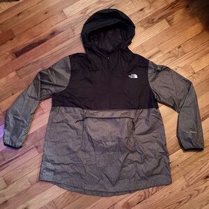 The North Face Green and Black Fanorak Women’s Large